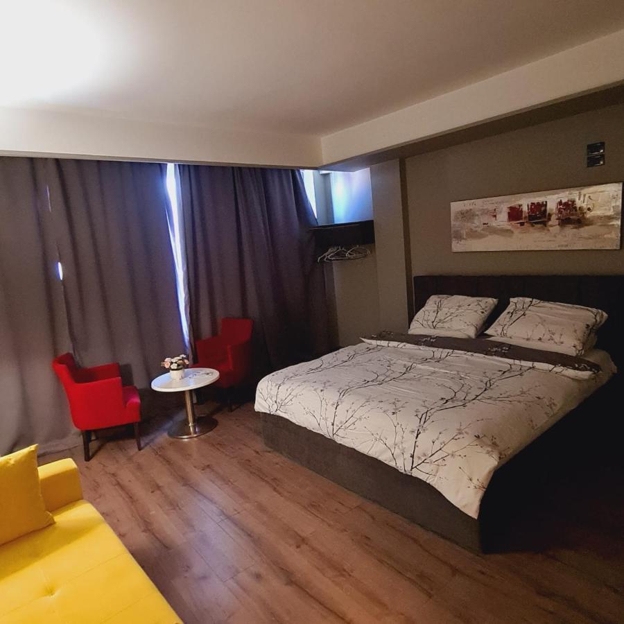 Hotel Driti New Bazaar Tirana Exterior foto
